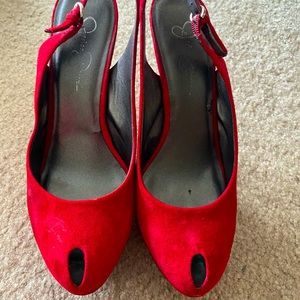 Jessica Simpson JS-Bravo Pumps